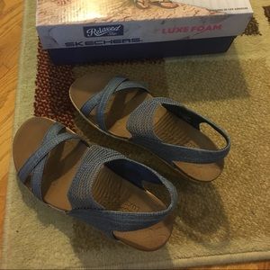 Skechers luxe wedge sandals